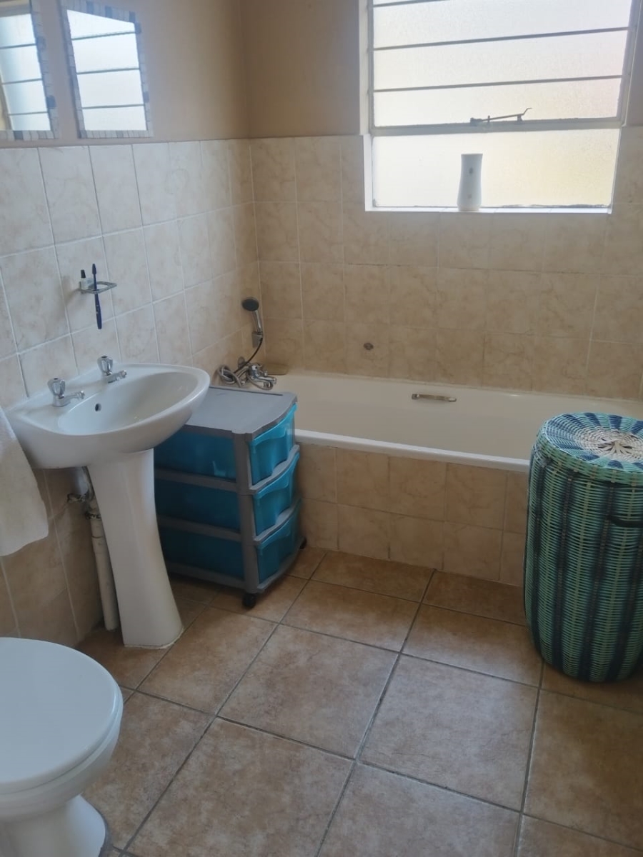 To Let 3 Bedroom Property for Rent in Brits North West